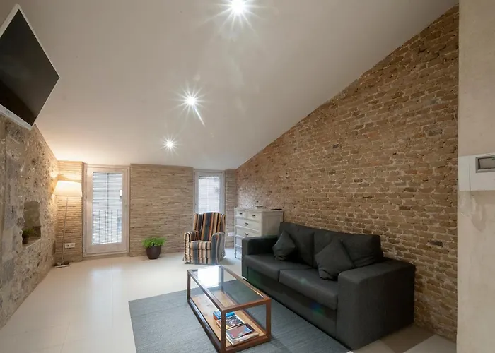 Apartment Onyar Rambla De La Llibertat 27 *